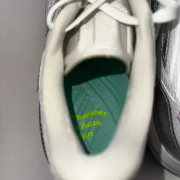 Adidas ID1664 adizero PureHustle 3 Sis B Women sz 9 Metal Baseball Cleat White - Picture 10 of 12